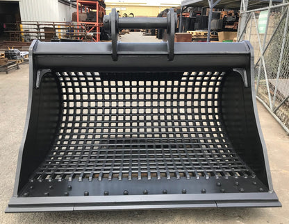 Sorting Bucket including bolt on cutting edge